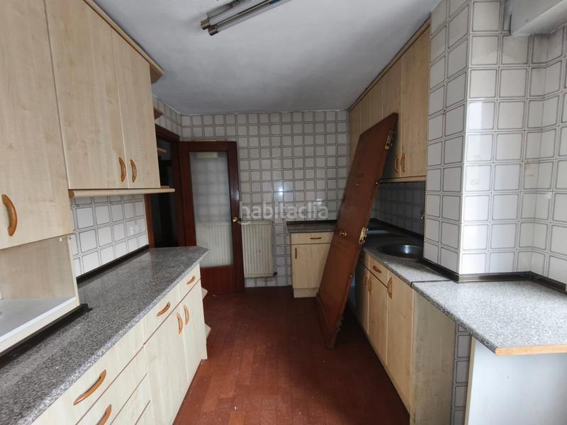 Foto 8fa444b5-4531-40a6-84db-20579bf17684. Piso en calle abejeras 51 piso + plaza parking en abejeras de pamplona en Pamplona / Iruña