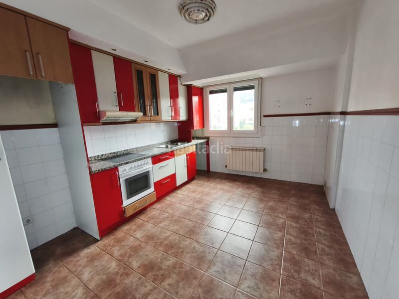 Foto 476f9f07-ea40-46b3-9fc8-eacf5419950b. Piso en Estella / Lizarra