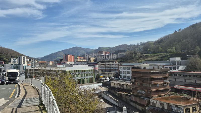 Foto c2fad114-c89f-4bbb-9945-3c91da82dce9. Pis a Eibar