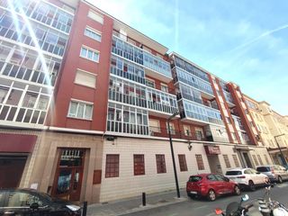 Etagenwohnung in Herminio madinaveitia kalea 3