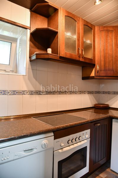 Foto b4ec7b48-af06-4135-8985-836ec971554b. Casa amb xemeneia calefacció a Asparrena