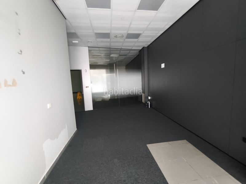 Foto 40210a0e-b53d-42e6-b2d8-9b1035587228. Local comercial a oihenart kalea 7 a Antiguo Donostia - San Sebastián