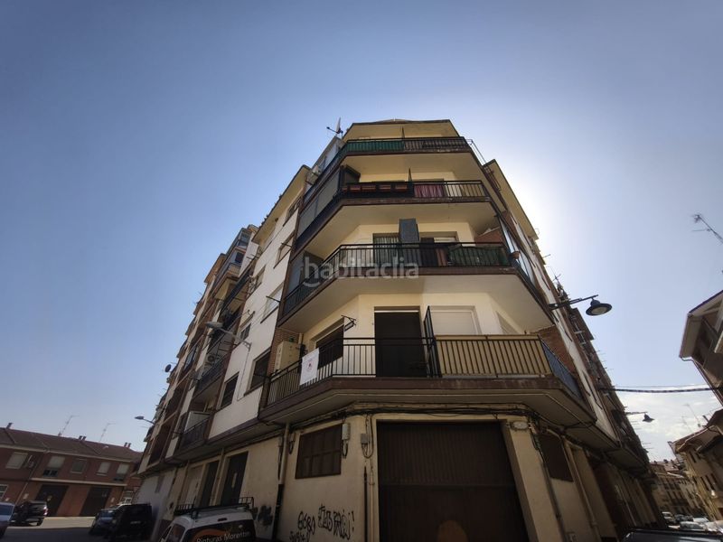 Foto edfcc426-bfc7-45ae-b2be-3d78805d1156. Pis a calle ancha 76 a Lodosa