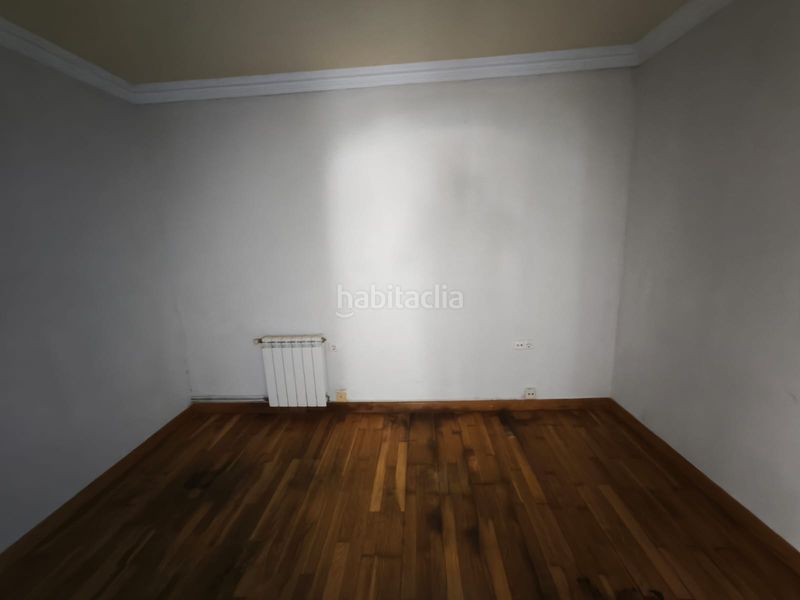 Foto b019ddc4-d08d-475b-b9b9-bc9503473aff. Pis a Legorreta