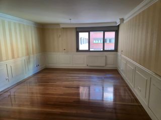 Flat in Espinosa Orive Doktorearen Kalea 9