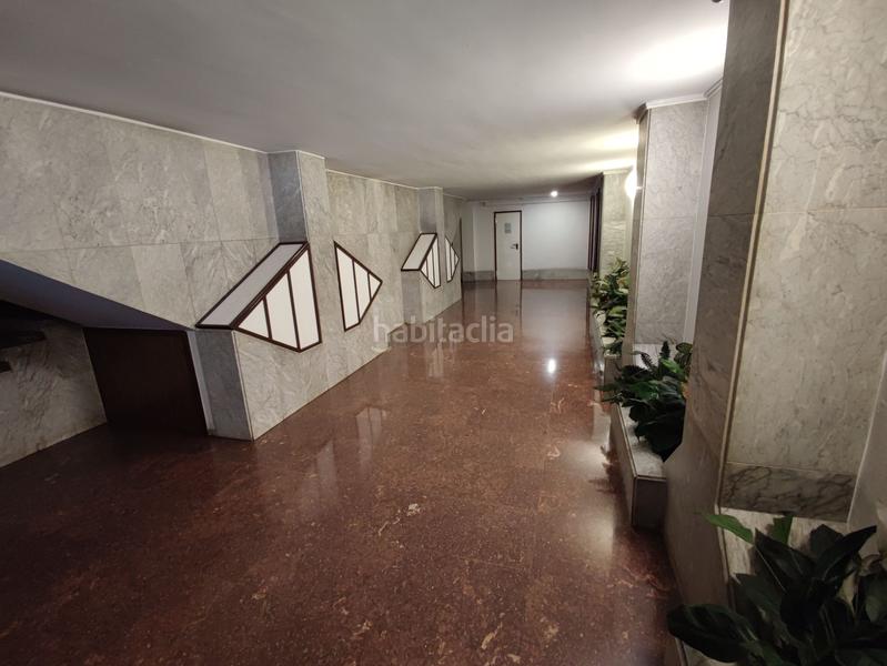 Foto 90e5ca63-9279-40e4-87d6-6aee6448dc2e. Büro in Ensanche Vitoria - Gasteiz