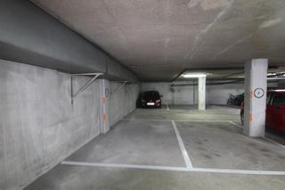 Aparcament cotxe  Apategui kalea