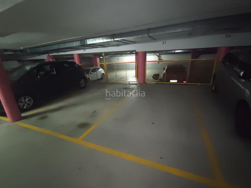 Foto 668291a0-c63c-41c3-b92b-9e2aaf491a51. Autoparkplatz in Zabalgana hiribidea 7 in Zabalgana Vitoria - Gasteiz