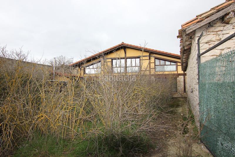 Foto 59822352-72e4-4c6f-97b9-b21b64de3a05. Casa en barron entitatea 17 casa en venta en barron () en Ribera Alta