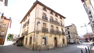 Apartament en Calle garca ximnez 22. Venta oficina convertible en vivienda