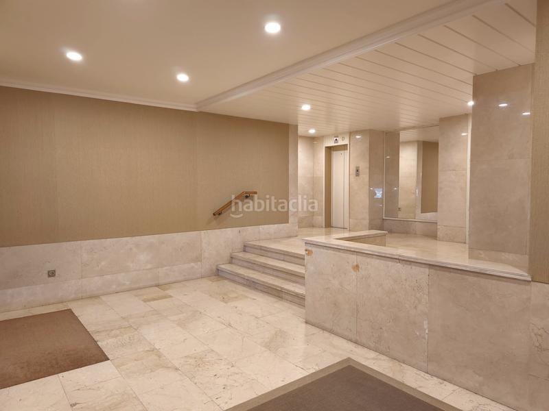 Foto 15f9bd97-4dca-4bb1-b794-f237bd44eefa. Pis a marbil bidea 18 a Antiguo Donostia - San Sebastián