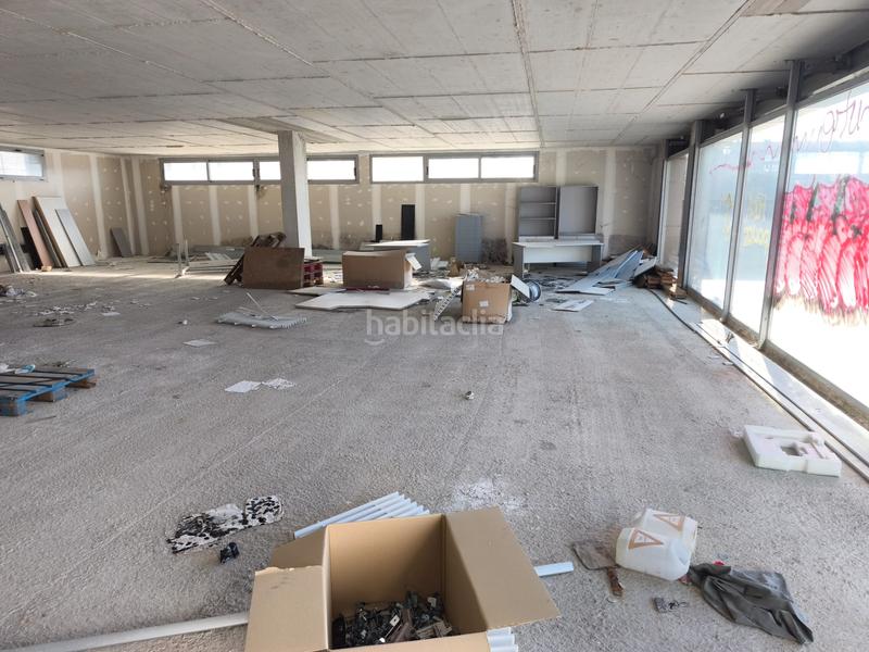 Foto bf2281d3-3959-4377-ad42-060de1f209c0. Business premise in calle etxesakan 28 in Zizur Mayor / Zizur Nagusia