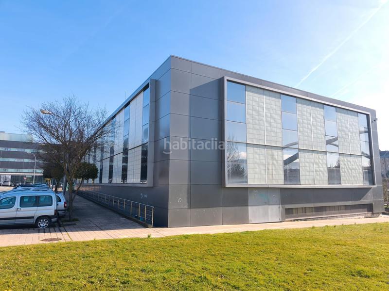 Foto 144079c9-63d3-4a66-a5bc-86d49945ff8d. Business premise in calle etxesakan 28 in Zizur Mayor / Zizur Nagusia