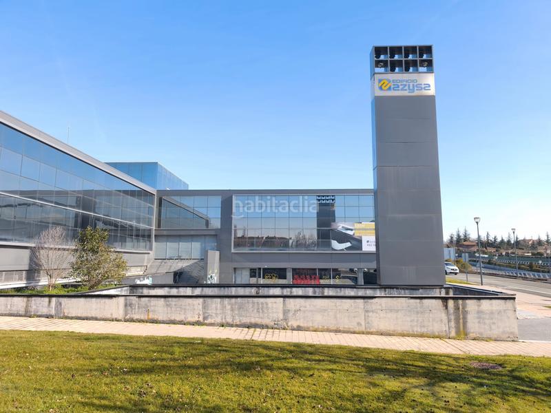 Foto 38194025-4a15-4437-9276-eedbb872e26d. Business premise in calle etxesakan 28 in Zizur Mayor / Zizur Nagusia