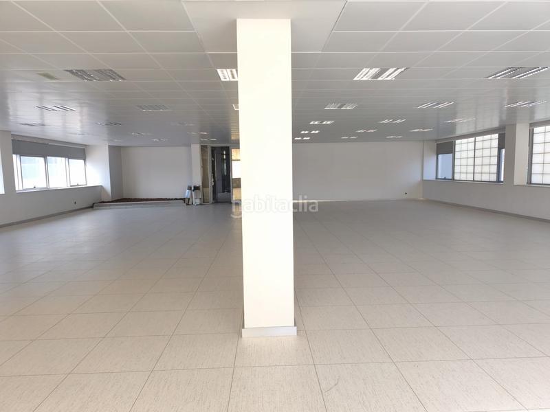 Foto 73c08702-611f-4c48-90b7-67c24d4fe117. Business premise in calle etxesakan 28 in Zizur Mayor / Zizur Nagusia