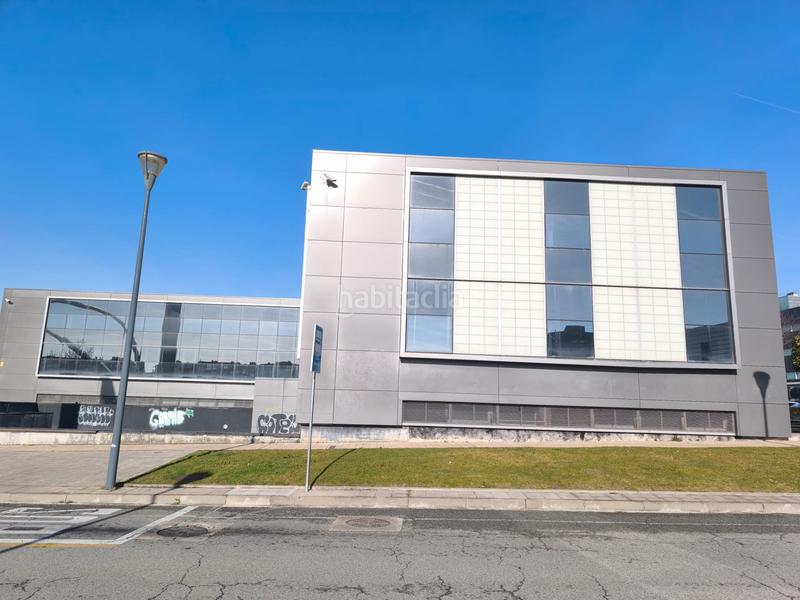 Foto 9809fd94-517a-4896-be5b-81a3ba73bd7a. Business premise in calle etxesakan 28 in Zizur Mayor / Zizur Nagusia