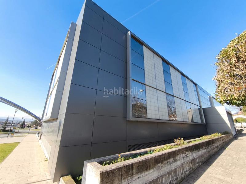 Foto ac7d8af5-1b26-45a6-8389-abd9f36b4cd2. Business premise in calle etxesakan 28 in Zizur Mayor / Zizur Nagusia