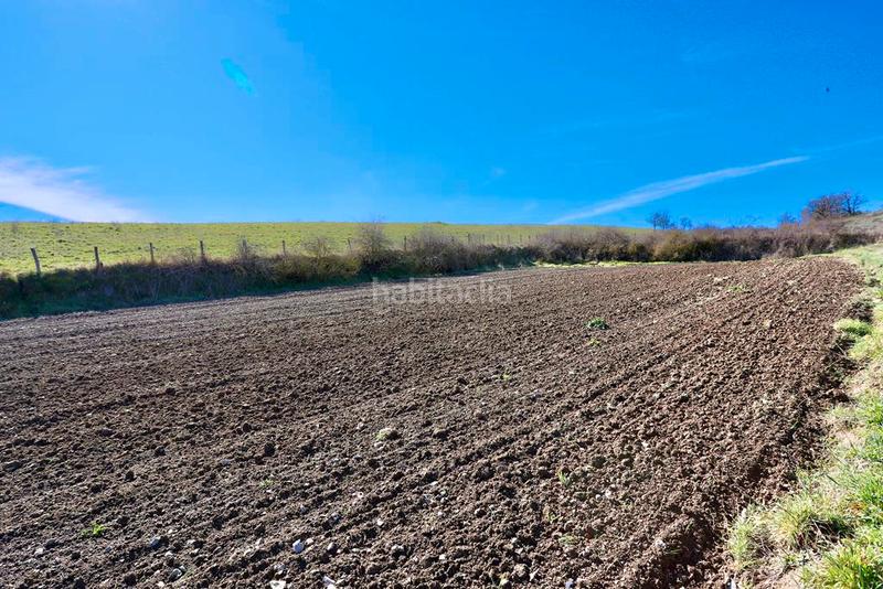 Foto 5cd78249-8ed2-4367-8553-fd0b8d1d7b93. Wohngrundstück in San Millán / Donemiliaga