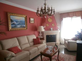 Casa a Medina de Pomar. Chalet individual con piscina m 2054