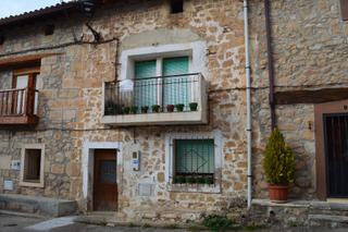 Casa a Valle de Tobalina. Casa para reformar en valle de tobalina p 2001