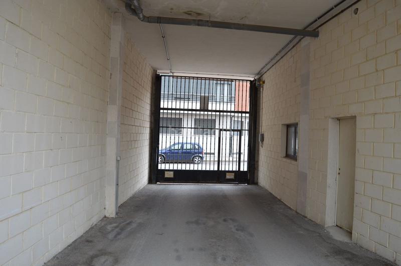 Foto 6f3aadce-3ad0-4980-b4c6-9860633ea930. Aparcament cotxe a Medina de Pomar