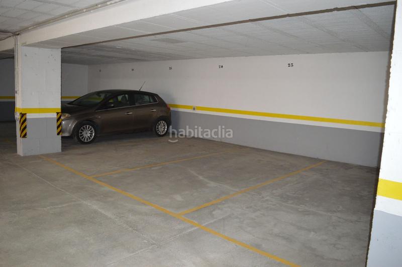 Foto 964b293b-f0ac-451a-8cad-c8425e6f2ba4. Aparcament cotxe a Medina de Pomar