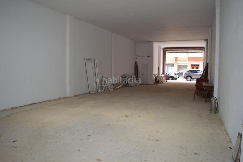 Foto 4b9e8400-4d0f-4474-902c-e2357d35059d. Aparcament cotxe a Medina de Pomar
