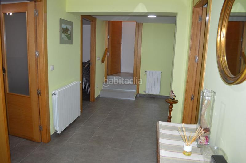 Foto 23c40569-8e03-4a34-8e94-6b0400548289. Casa con riscaldamento in Merindad de Montija