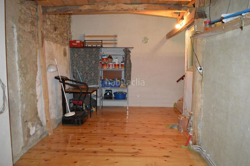 Foto 2478b7b1-b979-4b8b-ad14-84f0480eb6ee. Casa con riscaldamento in Merindad de Montija