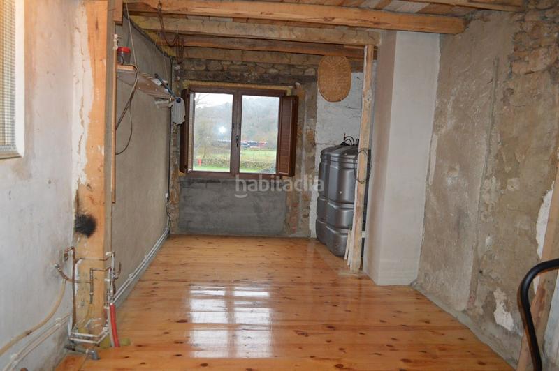 Foto 30282242-45bf-483a-9413-2223534b2062. Casa con riscaldamento in Merindad de Montija