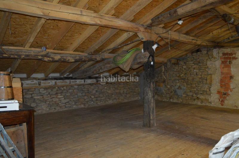 Foto 504e1761-d810-436a-880b-694cfbbb11b5. Casa con riscaldamento in Merindad de Montija