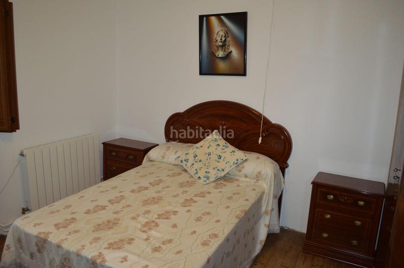 Foto 58185795-9c00-4cc2-8cd1-17e793d24dca. Casa con riscaldamento in Merindad de Montija