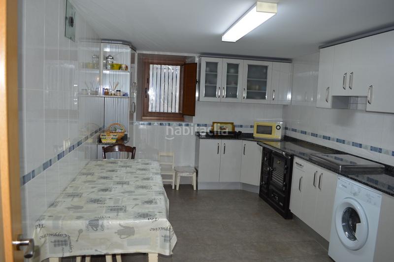 Foto 6d533b13-6894-48ae-ae27-f8f190c25520. Casa con riscaldamento in Merindad de Montija