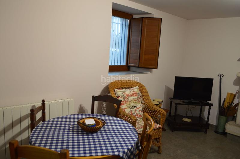 Foto 94083792-c71f-4f07-81a8-14445a0291cd. Casa con riscaldamento in Merindad de Montija