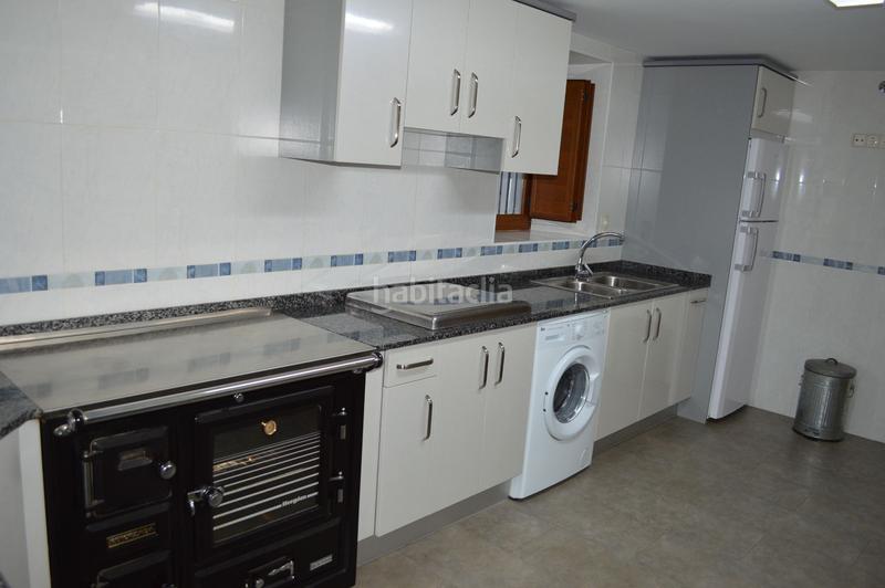 Foto fa30bf2b-4398-48b8-ac4a-94268fa2cfe2. Casa con riscaldamento in Merindad de Montija