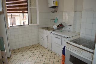 Pis a Medina de Pomar. Venta de piso 2 planta  económico con tres habitaciones. m  2452