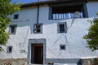 Casa a Medina de Pomar. Venta de casa de pueblo en la montaña. p  2463.