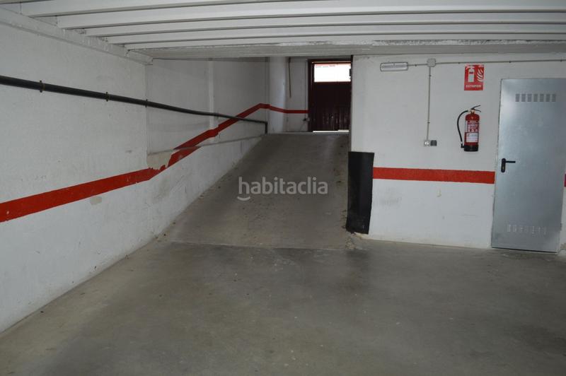 Foto 3460b004-827b-4b65-9088-cfbfdd1997f6. Aparcament cotxe a Medina de Pomar