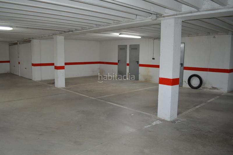 Foto 9d879fbe-b829-4814-983d-3a5bb7161c05. Aparcament cotxe a Medina de Pomar