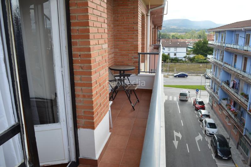 Foto fcb2216f-8b61-4471-8e70-69ffe7aa07b4. Piso venta de piso económico. m 2480. en Medina de Pomar