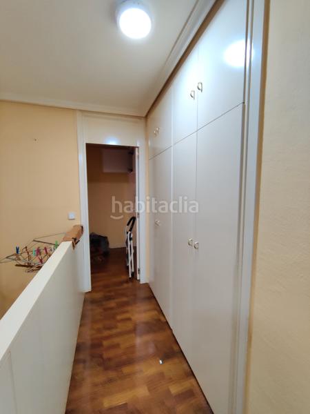 Foto c279621e-38be-436f-962f-7bbf0fa3dd16. Duplex with heating parking in Fuentecillas - S7 - S8 Burgos