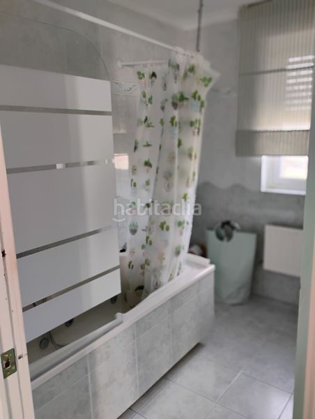 Foto b95bd144-1163-46d7-bda5-c99f43483688. Casa a Comillas