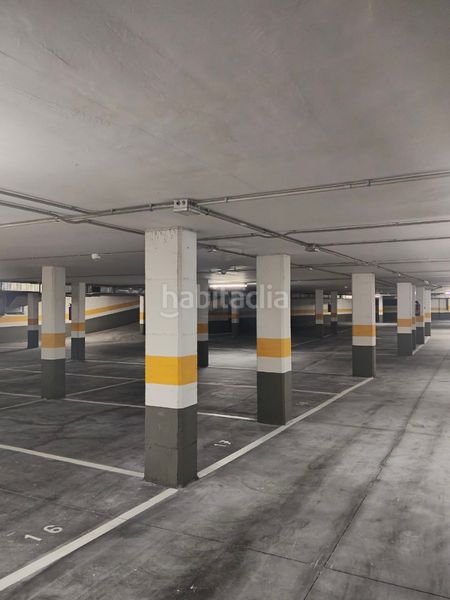 Foto 4b3b6a84-a085-4e02-8b54-efb0aa7c6665. Aparcament cotxe a rúa belvís 2 a Carral