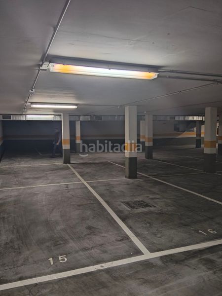 Foto 6aeffb62-a859-46e2-b511-66bc04a79a94. Aparcament cotxe a rúa belvís 2 a Carral