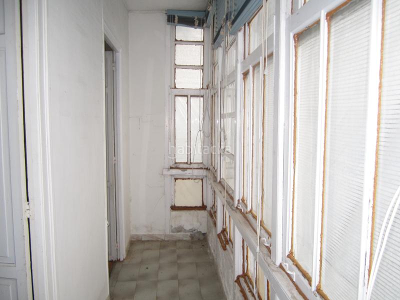 Foto db1e8e7c-679b-4ecf-b7c7-4b1b1716d57b. Casa se vende casa y comercio en serantes en A Malata - Catabois - Ciudad Jardín Ferrol