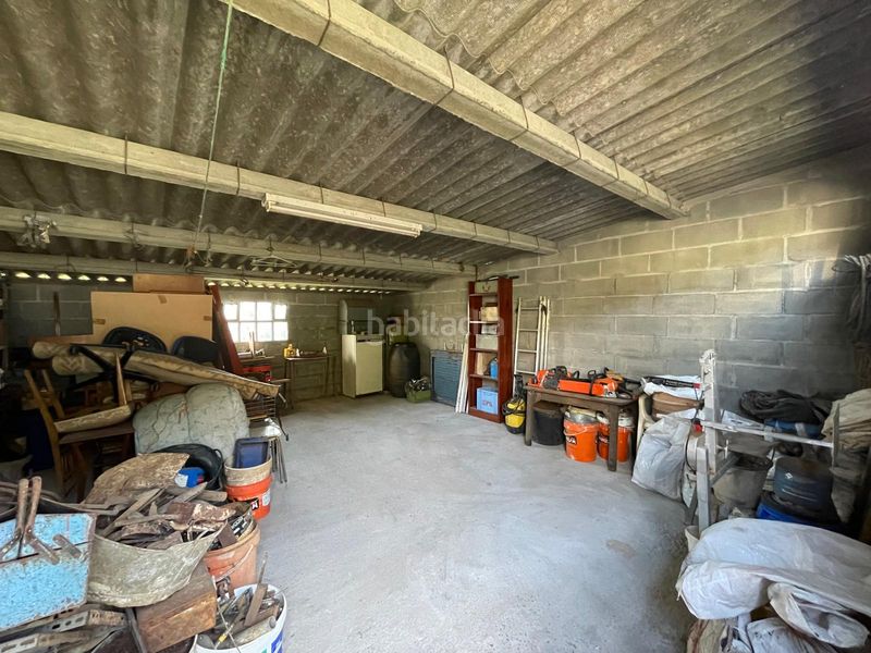 Foto 7a9fa808-ec2e-41e4-aa2d-08b1b2141026. Casa amb xemeneia a Moeche