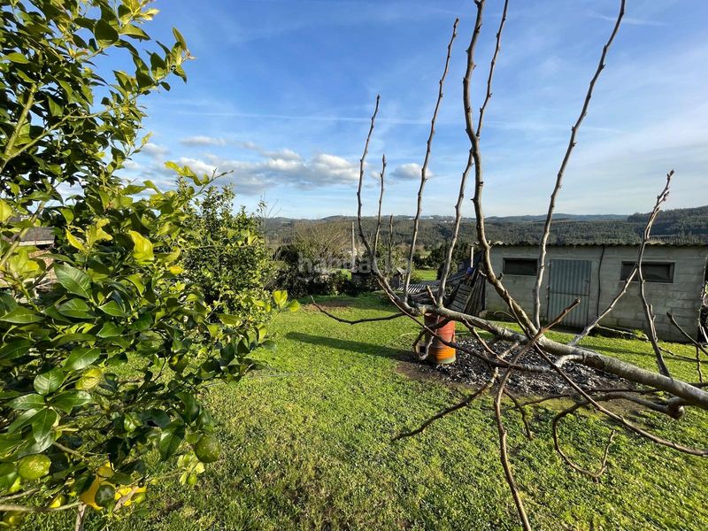 Foto daa81a49-55be-4546-9501-10d1d6e193b9. Casa amb xemeneia a Moeche