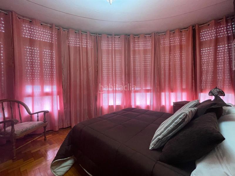 Foto b49da5b7-1d6d-4a83-bd43-96ea49c6a3e1. Duplex con riscaldamento in Canido Ferrol