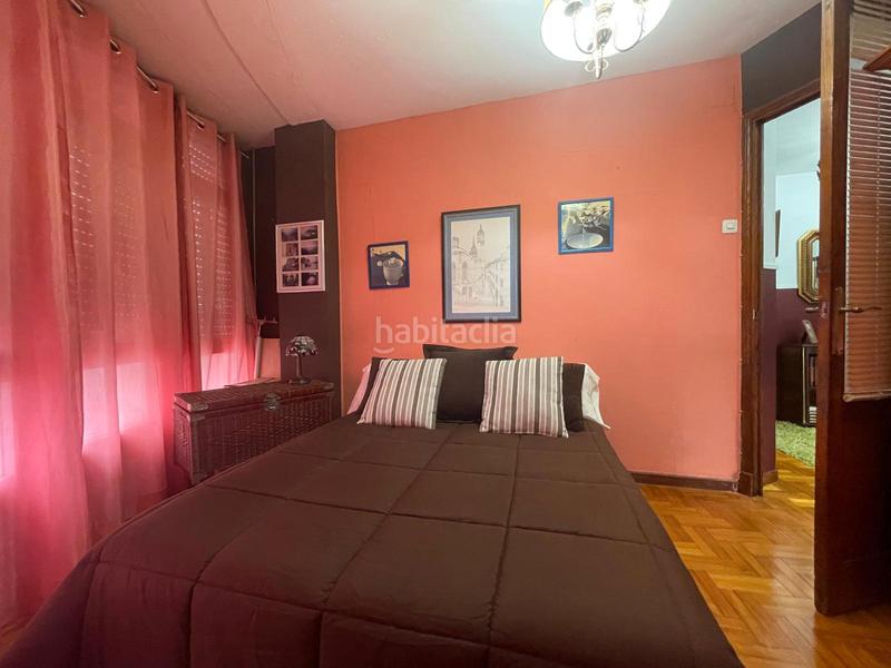 Foto eda00679-ee72-4085-8a7d-0584b17e1a2d. Duplex con riscaldamento in Canido Ferrol