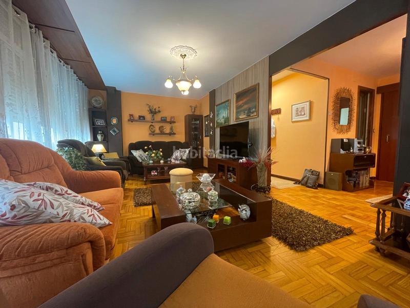 Foto f080a269-0069-4a7b-b615-bf9e22d0bd00. Duplex con riscaldamento in Canido Ferrol